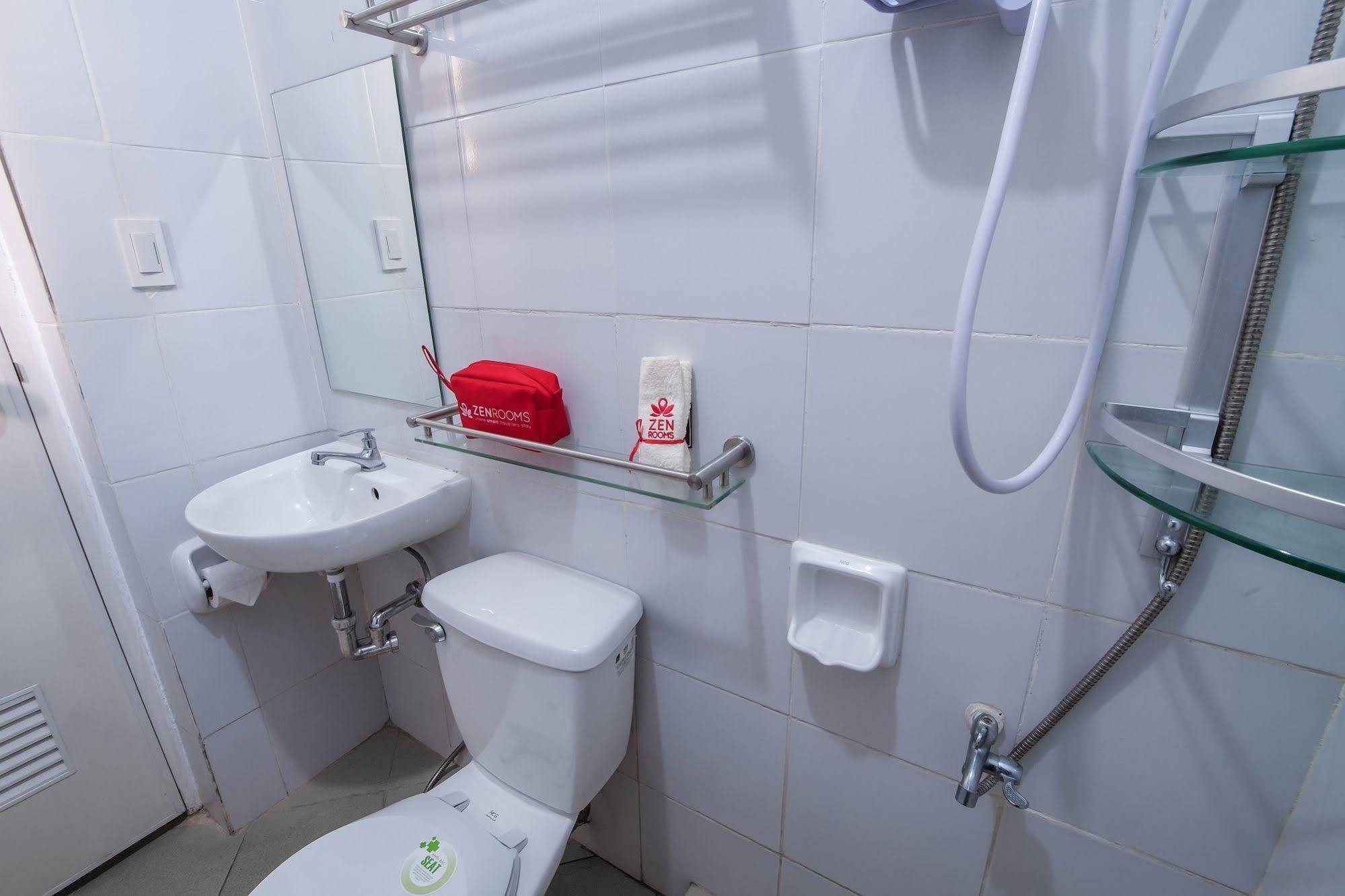 Zen Rooms Mabini Ermita Manila Ngoại thất bức ảnh